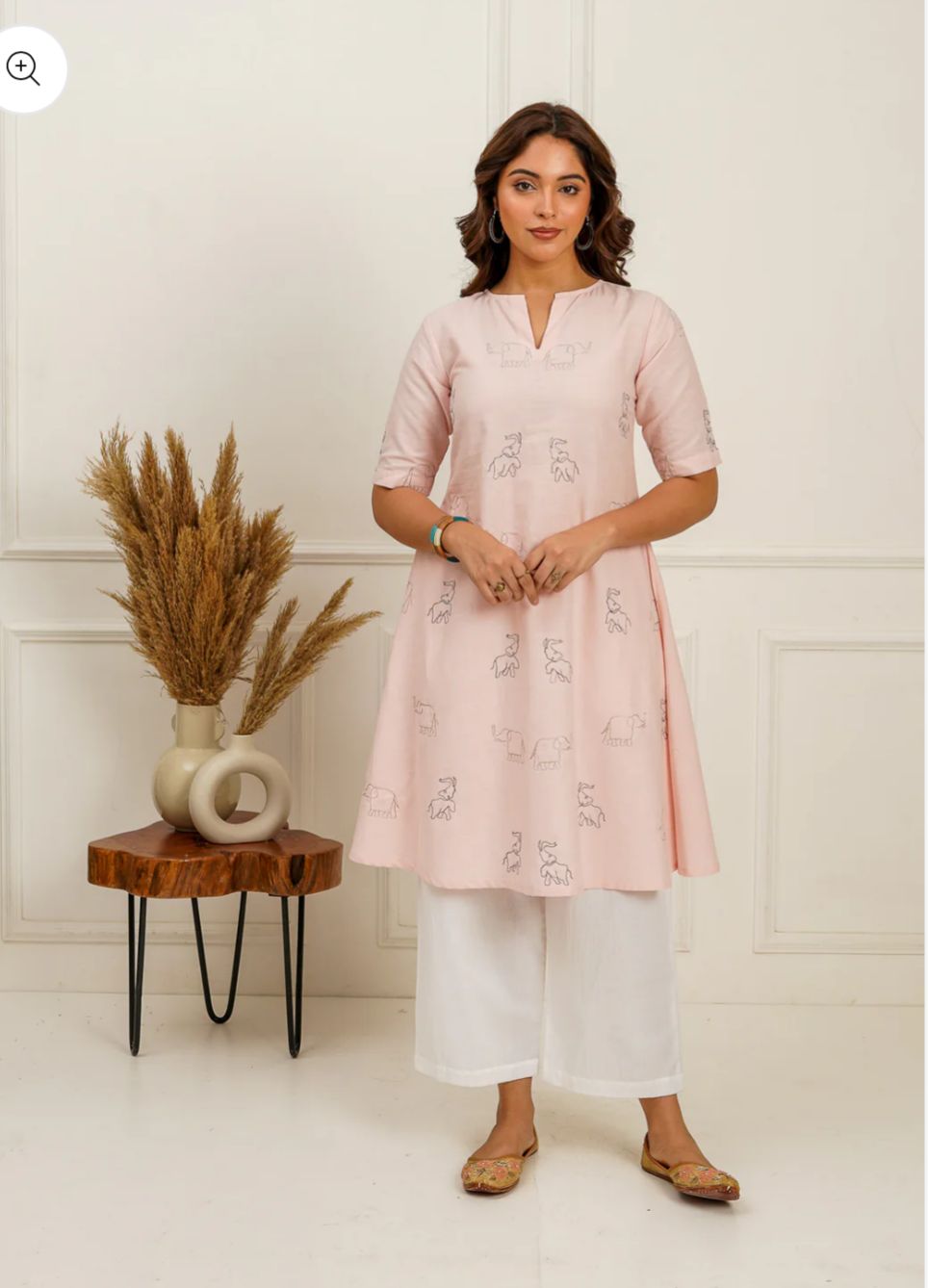 A-Line Embroidered Kurti in Berlin