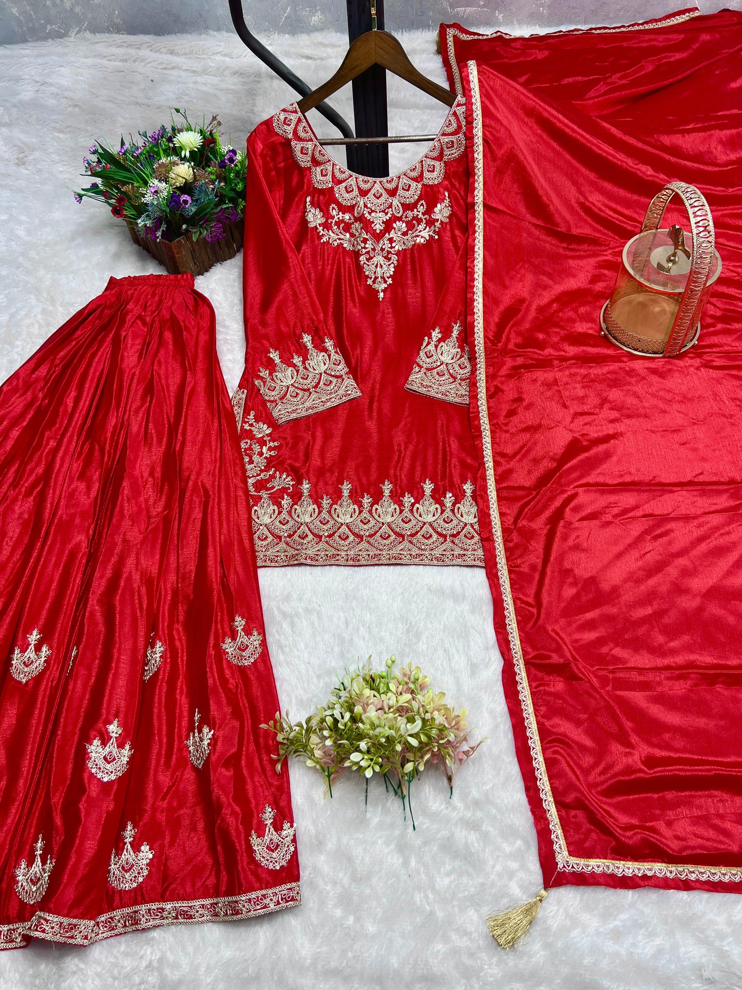 PURE CHINON SILK SUIT IN GERMANY
