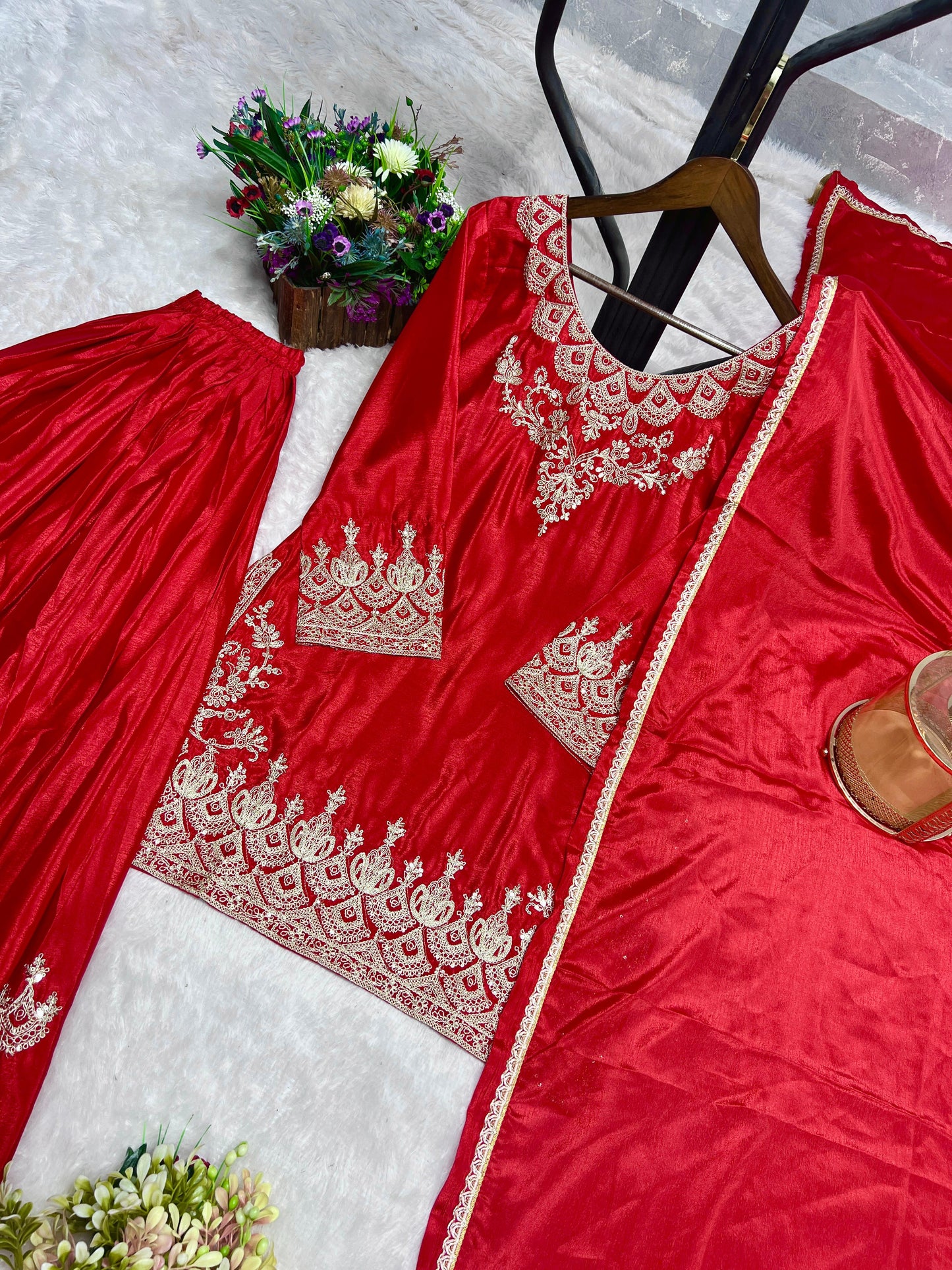 PURE CHINON SILK SUIT IN GERMANY
