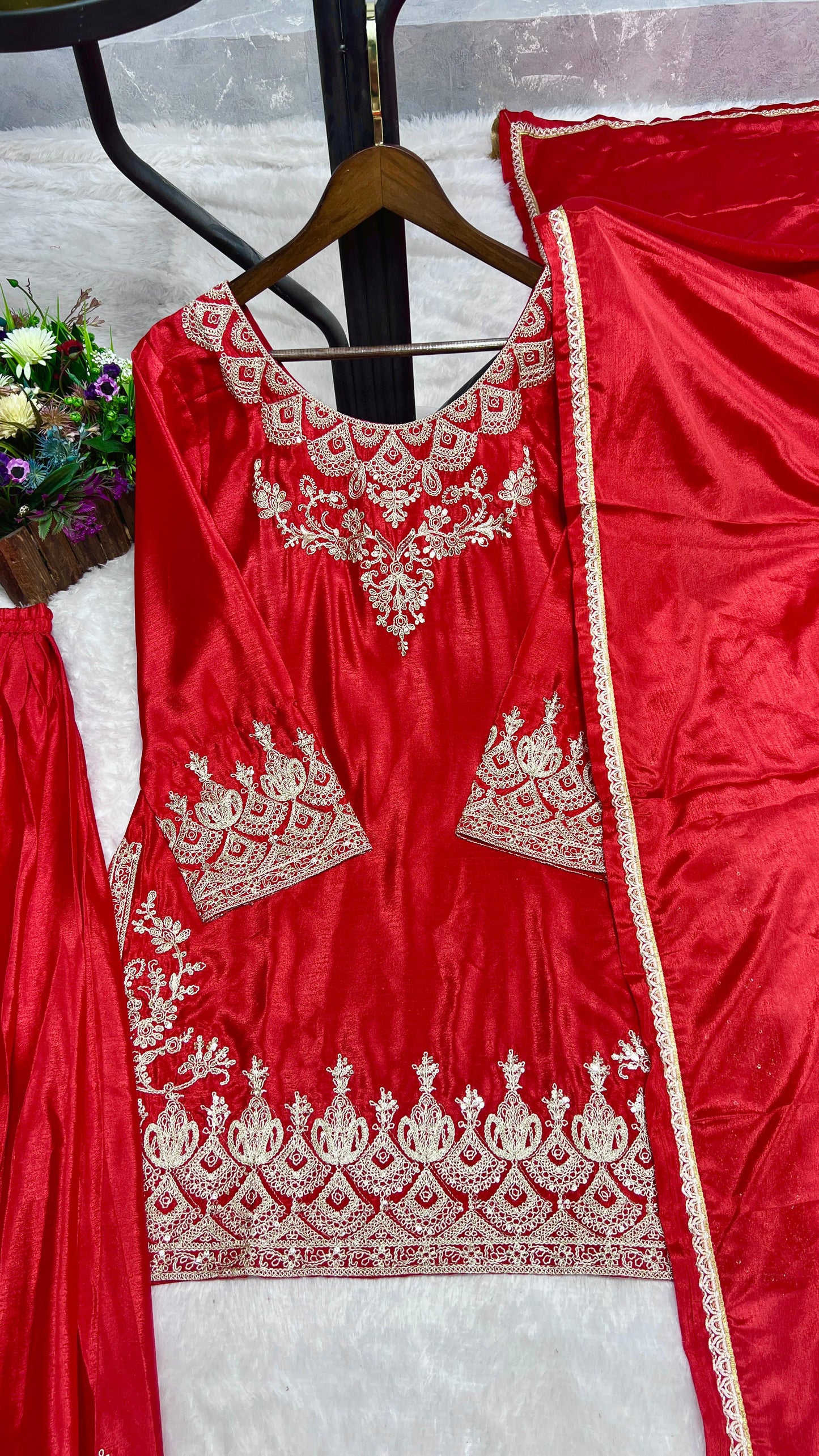 PURE CHINON SILK SUIT IN GERMANY