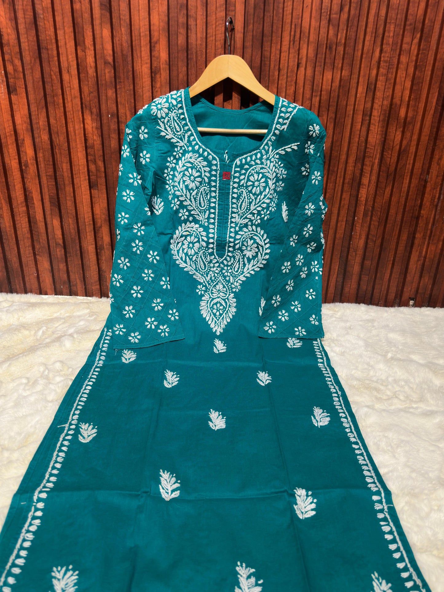 Pure Cotton Chikankari handwork Kurti in Berlin
