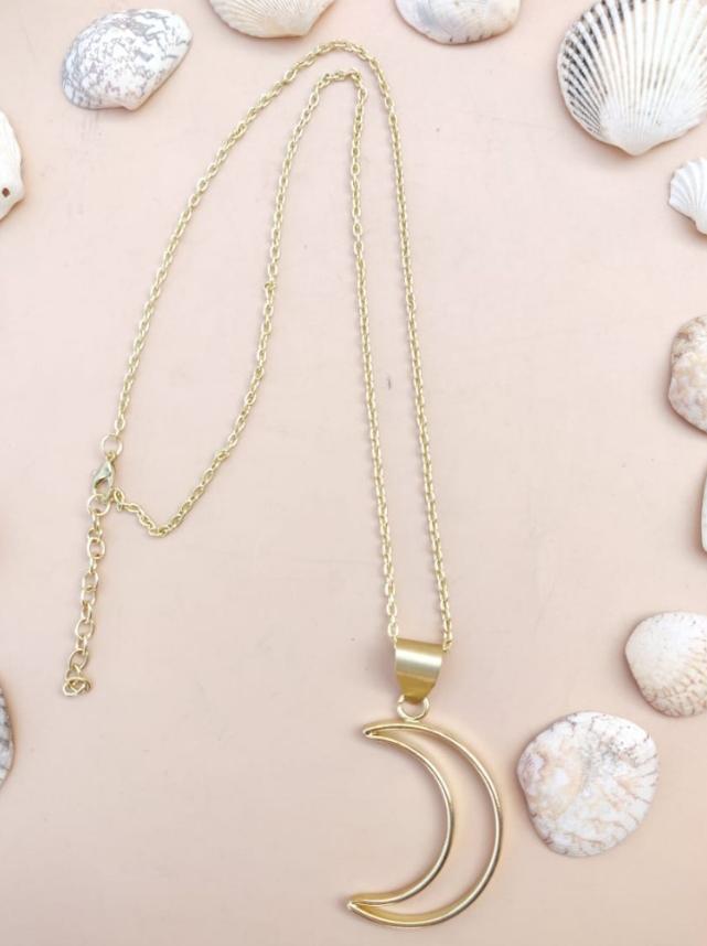 Gorgeous Women Moon Pendant Necklace Brass Long Chain Necklace for Girls