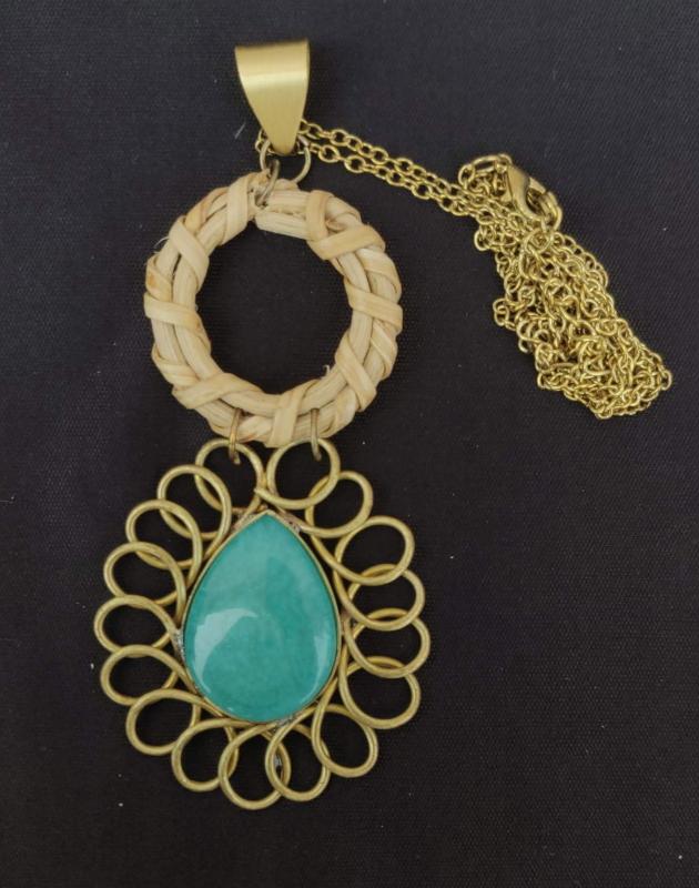 Brass Handmade Lightweight Stone Work Necklace in Berlin