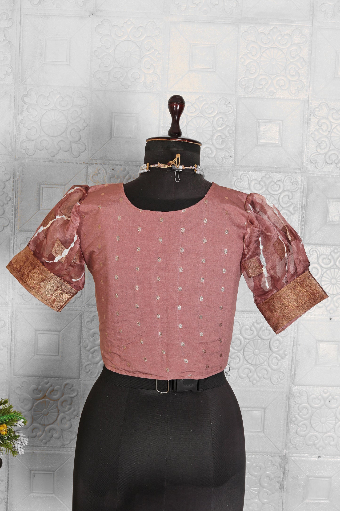 Beautiful Chanderi Silk Saree with stitched blouse in Germany