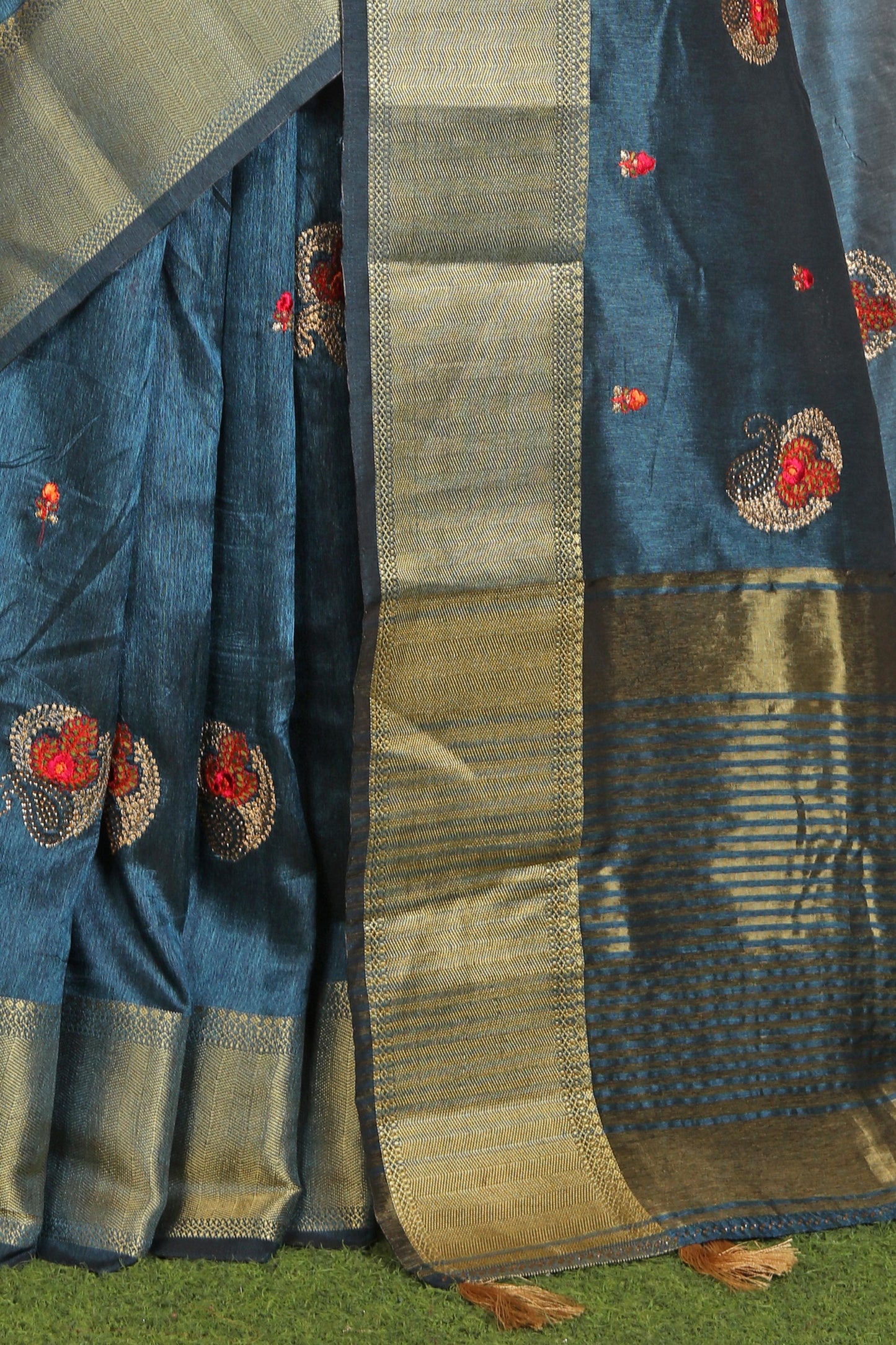 Chanderi Silk Saree with stitched blouse in Germany