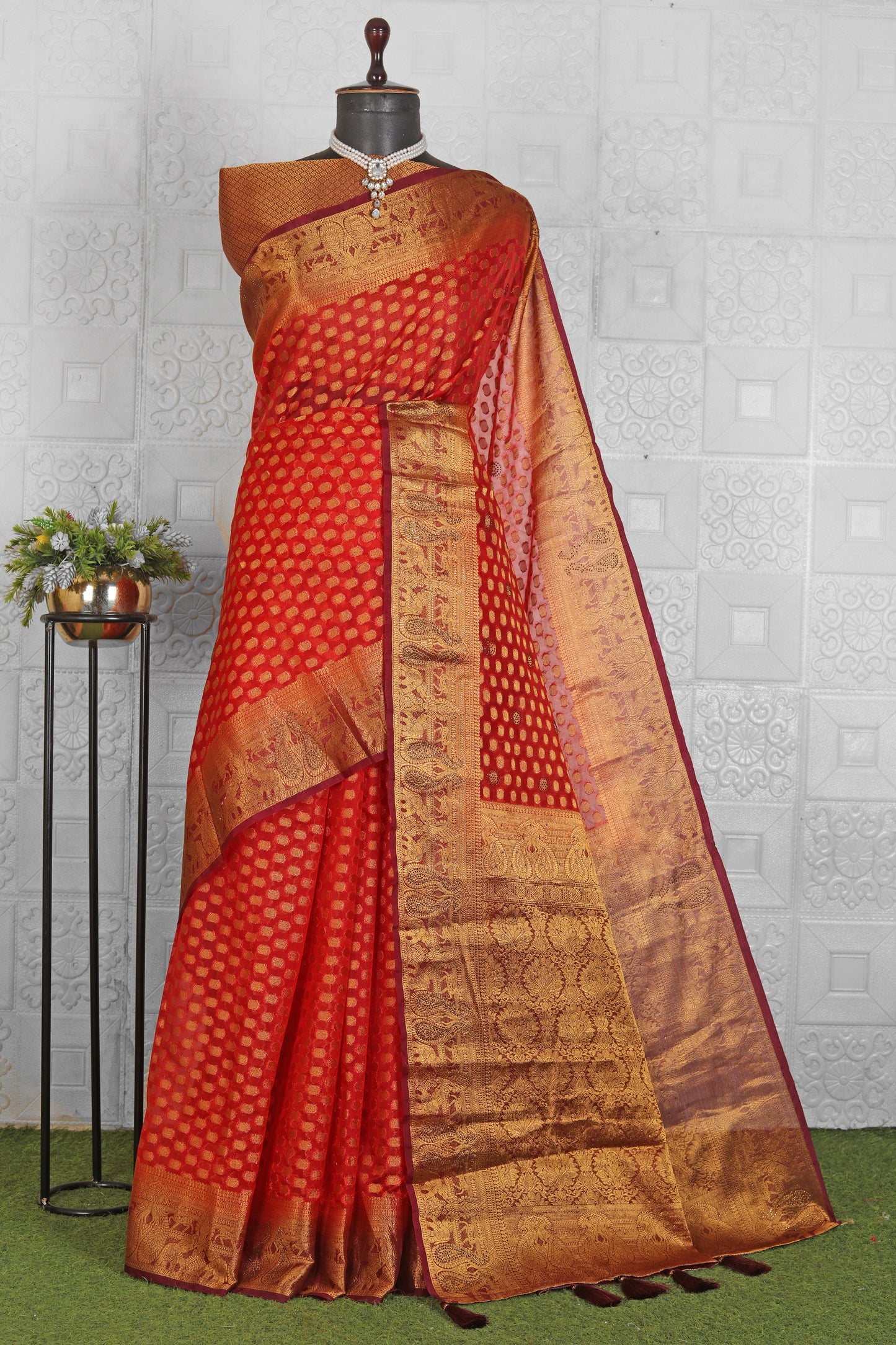 Women Chanderi Silk Saree in Germany
