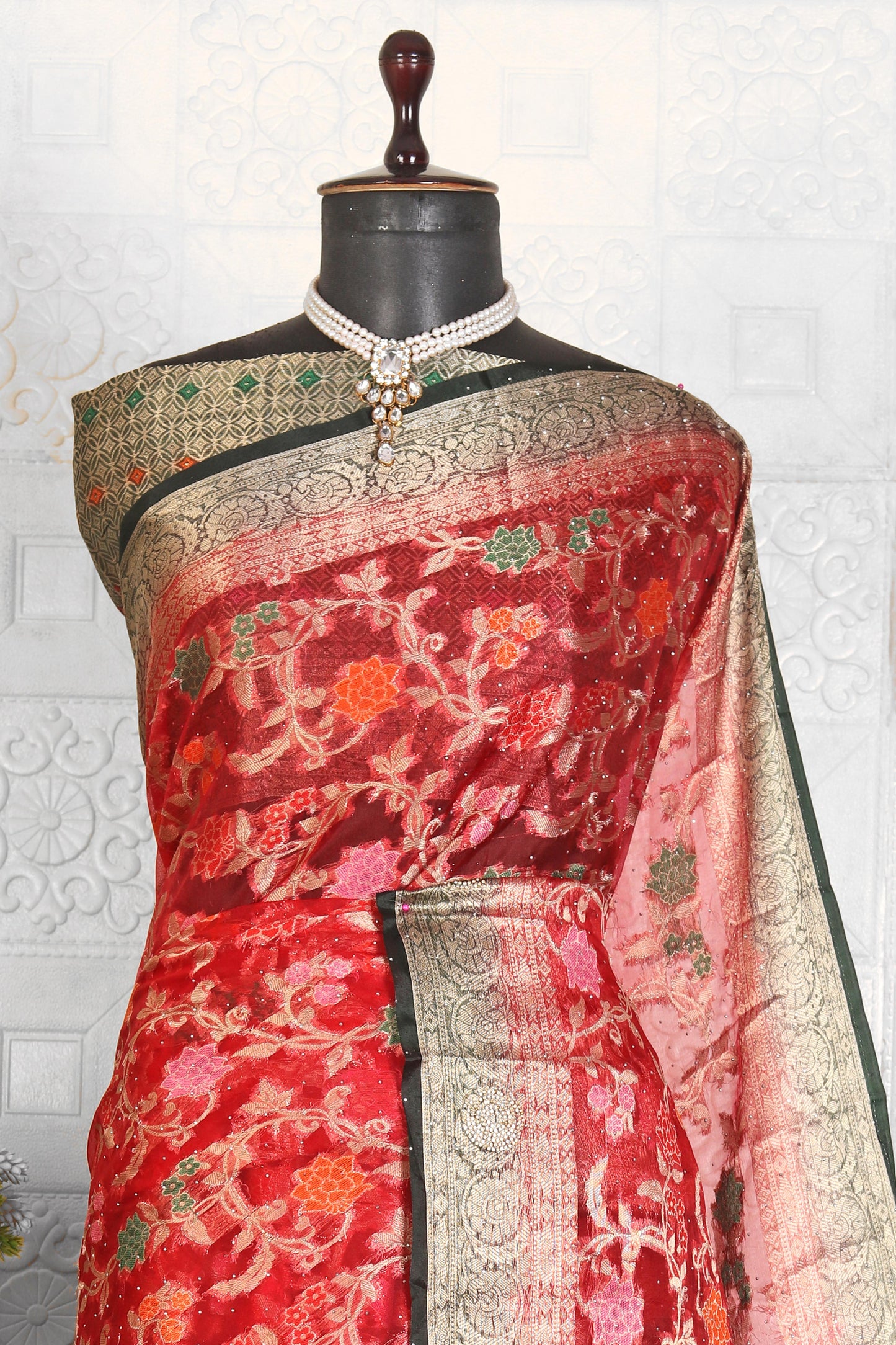 Beautiful Chanderi Silk Saree  in Berlin