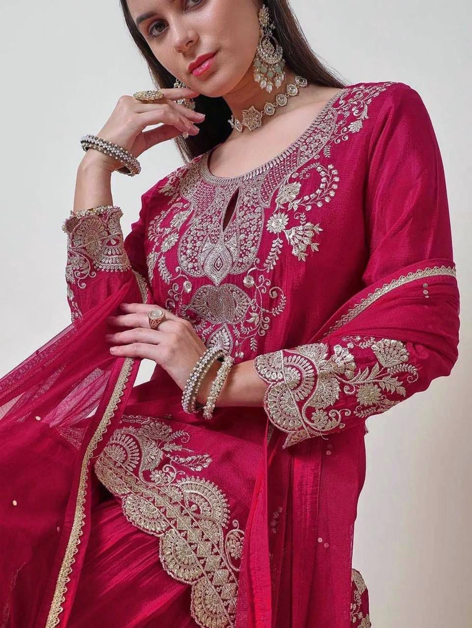 FANCY KURTI WITH BEAUTIFUL FLAIRED PLAZZO AND DUPATTA IN GERMANY