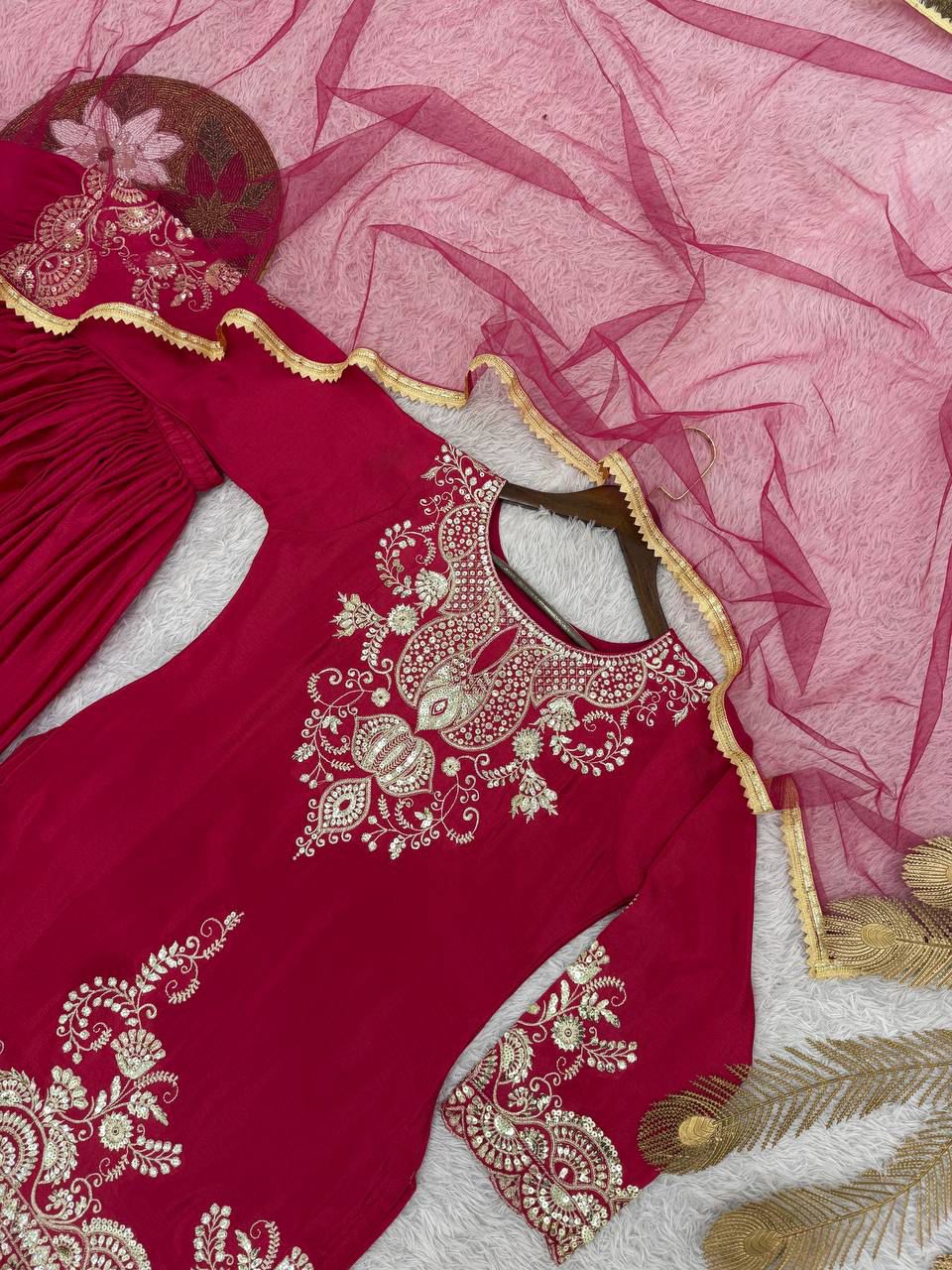 FANCY KURTI WITH BEAUTIFUL FLAIRED PLAZZO AND DUPATTA IN GERMANY