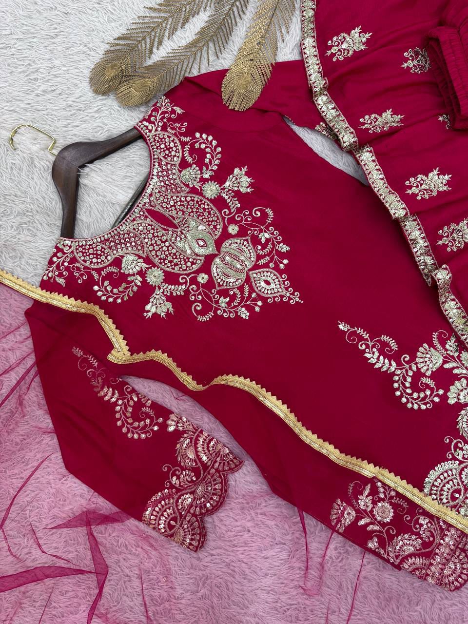 FANCY KURTI WITH BEAUTIFUL FLAIRED PLAZZO AND DUPATTA IN GERMANY