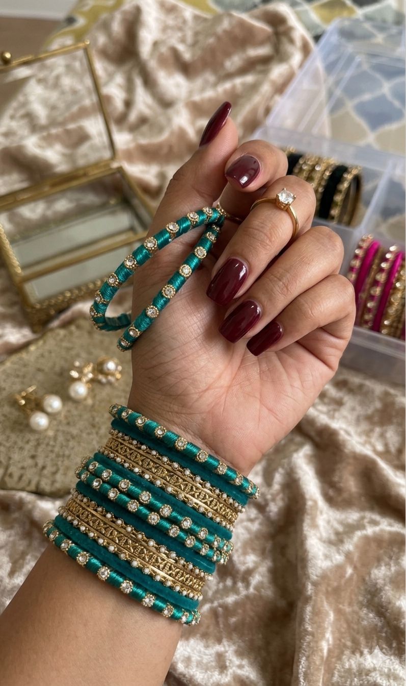Sky Green Silk Thread Kundan Bangle Set in Berlin