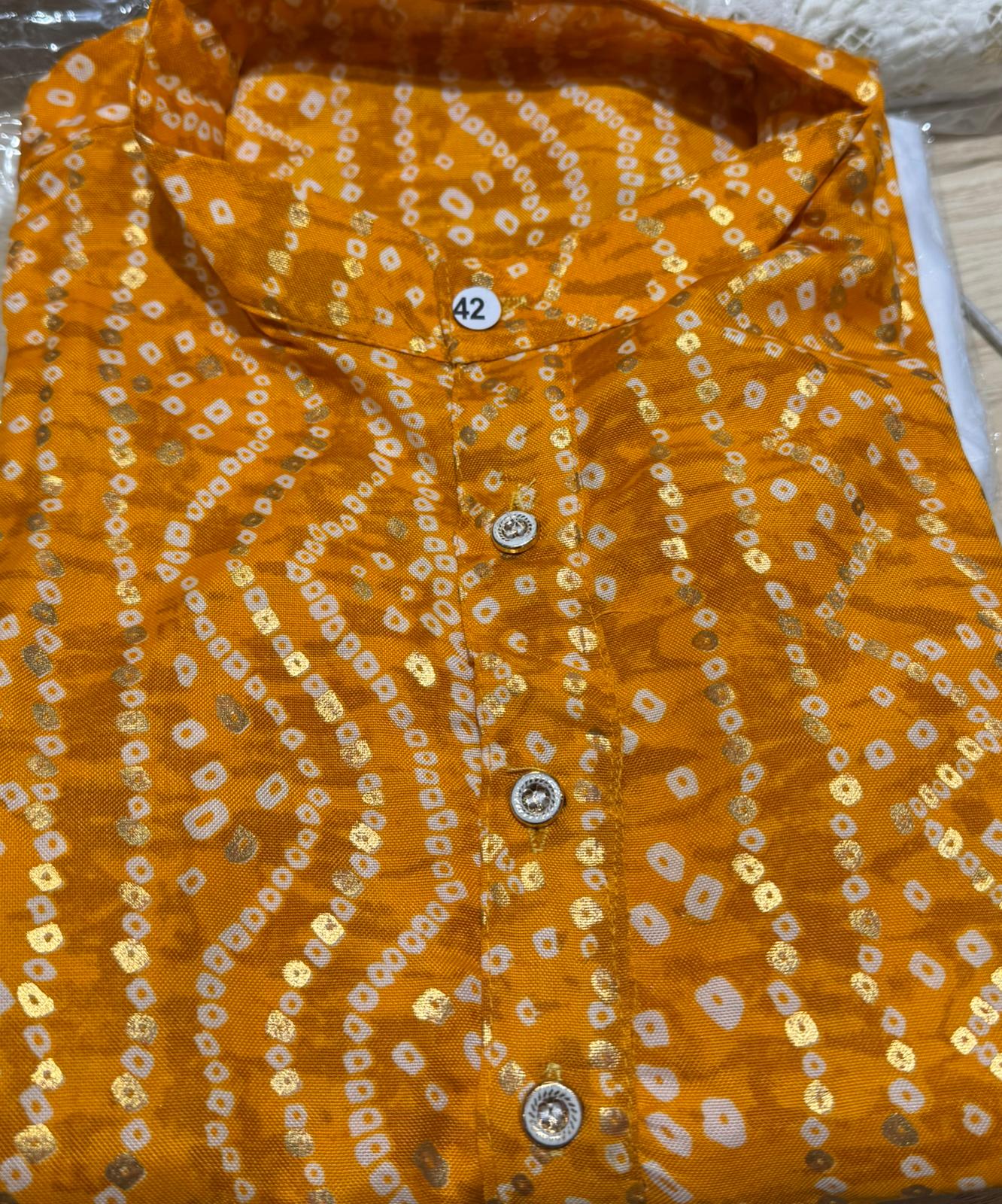 Men's ethnic printed kurta with Pajama in Berlin