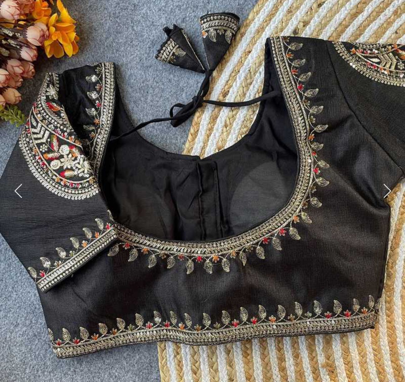 Black Party wear heavy blouse in Berlin