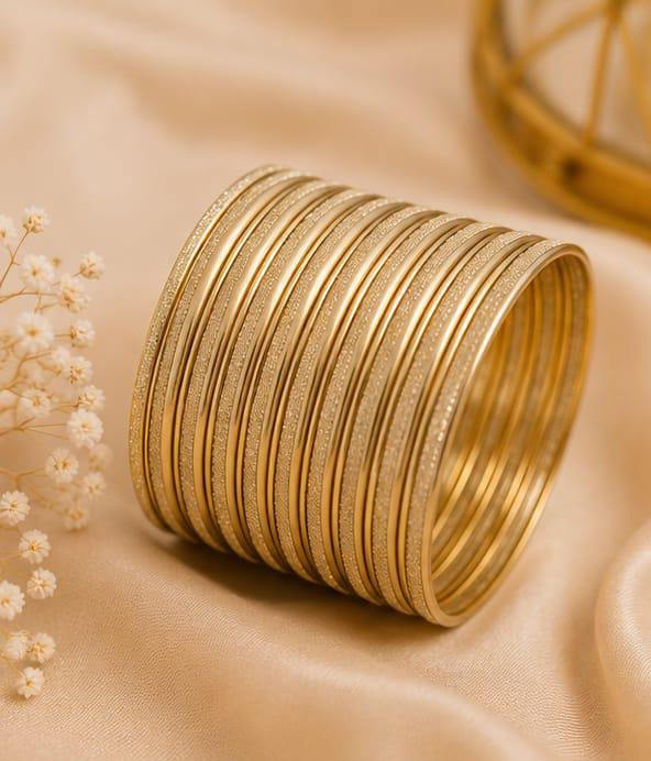 Traditional Gold Bangle Stack in Berlin