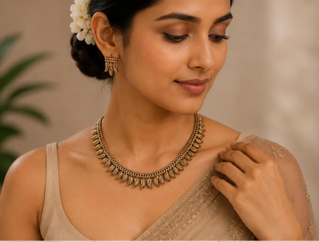 Traditional Antique Gold-Plated Mullamottu Necklace Set in Germany