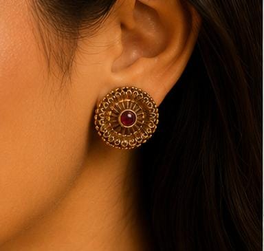 Traditional Antique Gold Pendant Necklace & Matching Stud Earrings Set in Germany