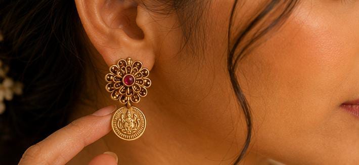 Traditional Antique Gold Lakshmi Kasu Mala Choker Set in Germany