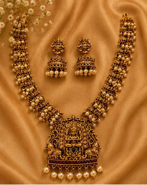 Antique Gold Temple Jewelry Set with Goddess Lakshmi Pendant and Matching Jhumka Earrings in Germany (Copy)