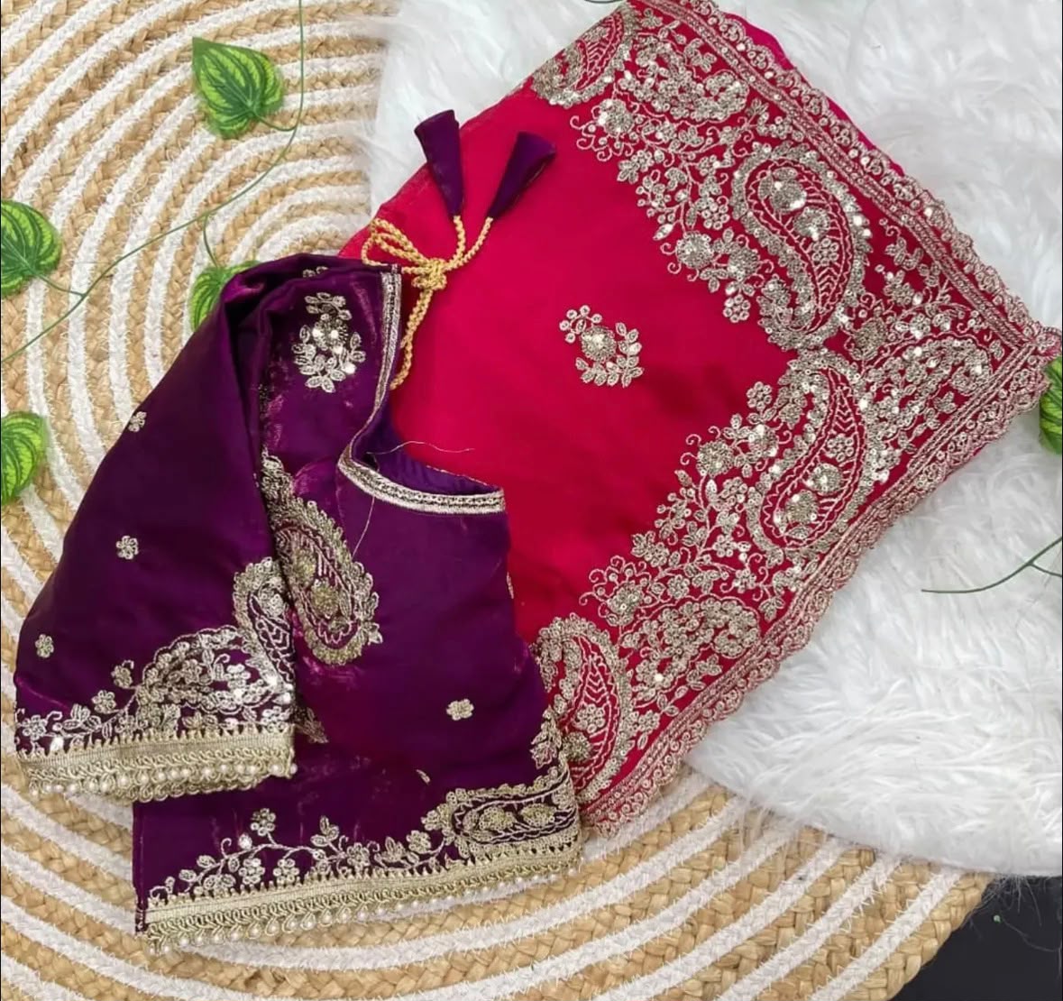 Royal Pink Festive Saree Elegance and stitched Blouse in Germany