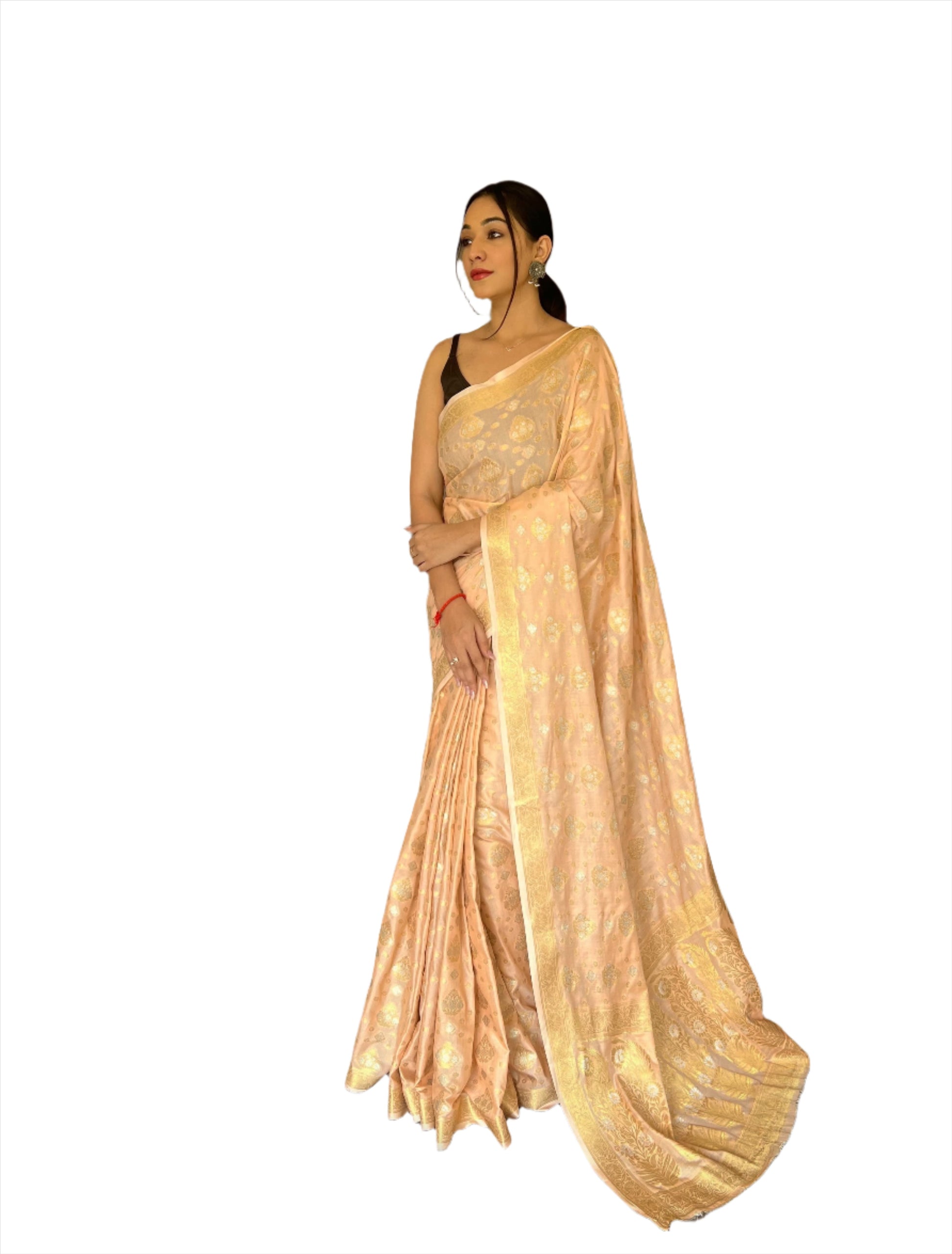 Wedding wear silk saree in Berlin