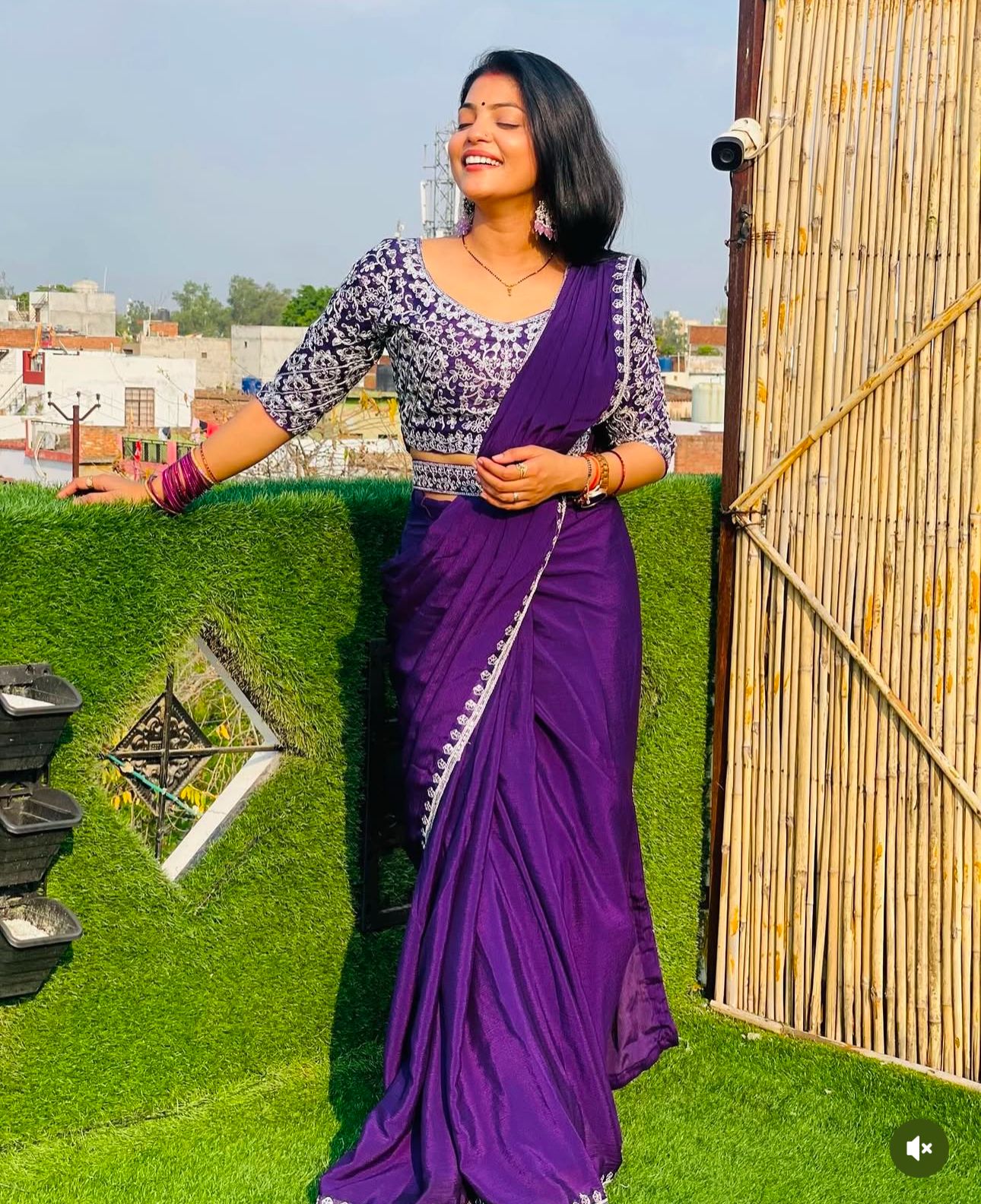 Ready To Wear Saree With Stitched Blouse In Berlin