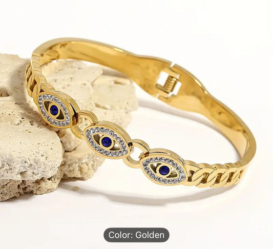 Pretty Evil Eye Diamond Bracelet For Women & Girls in Munich