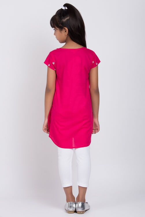 Pink Cotton Solid Kurta Leggings Set in Berlin