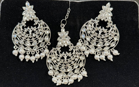 White Sliver Plated Pearl and Kundan Traditional Maang Tikka with Earrings Set for Women