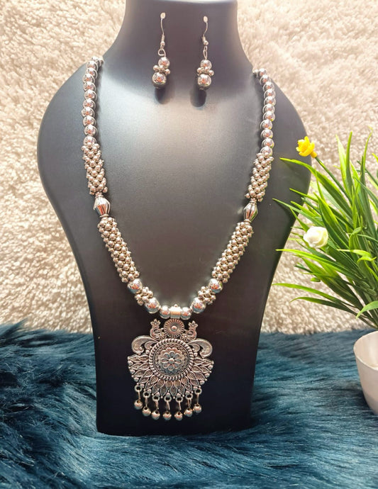 Silver-Plated Stone-Beaded Oxidized Necklace & Earrings Set