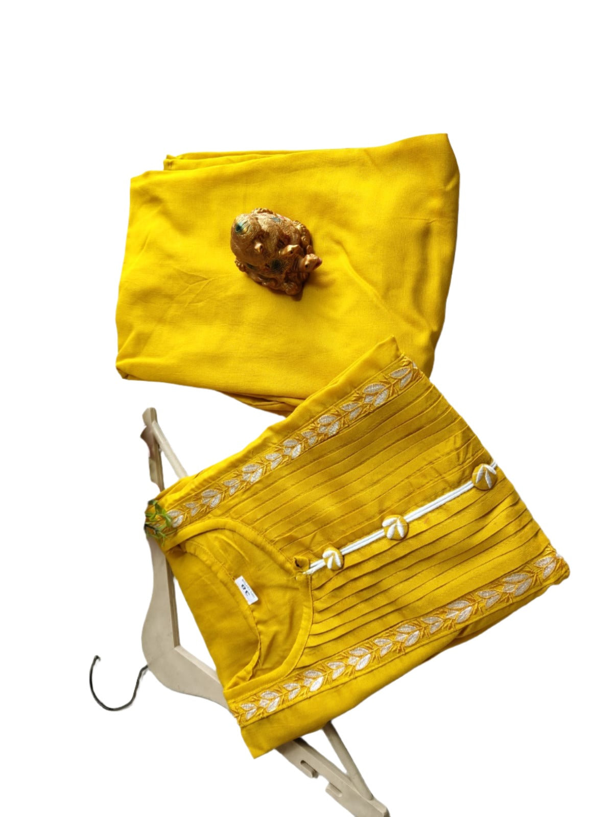 Embroidery Kurta with pant In Germany