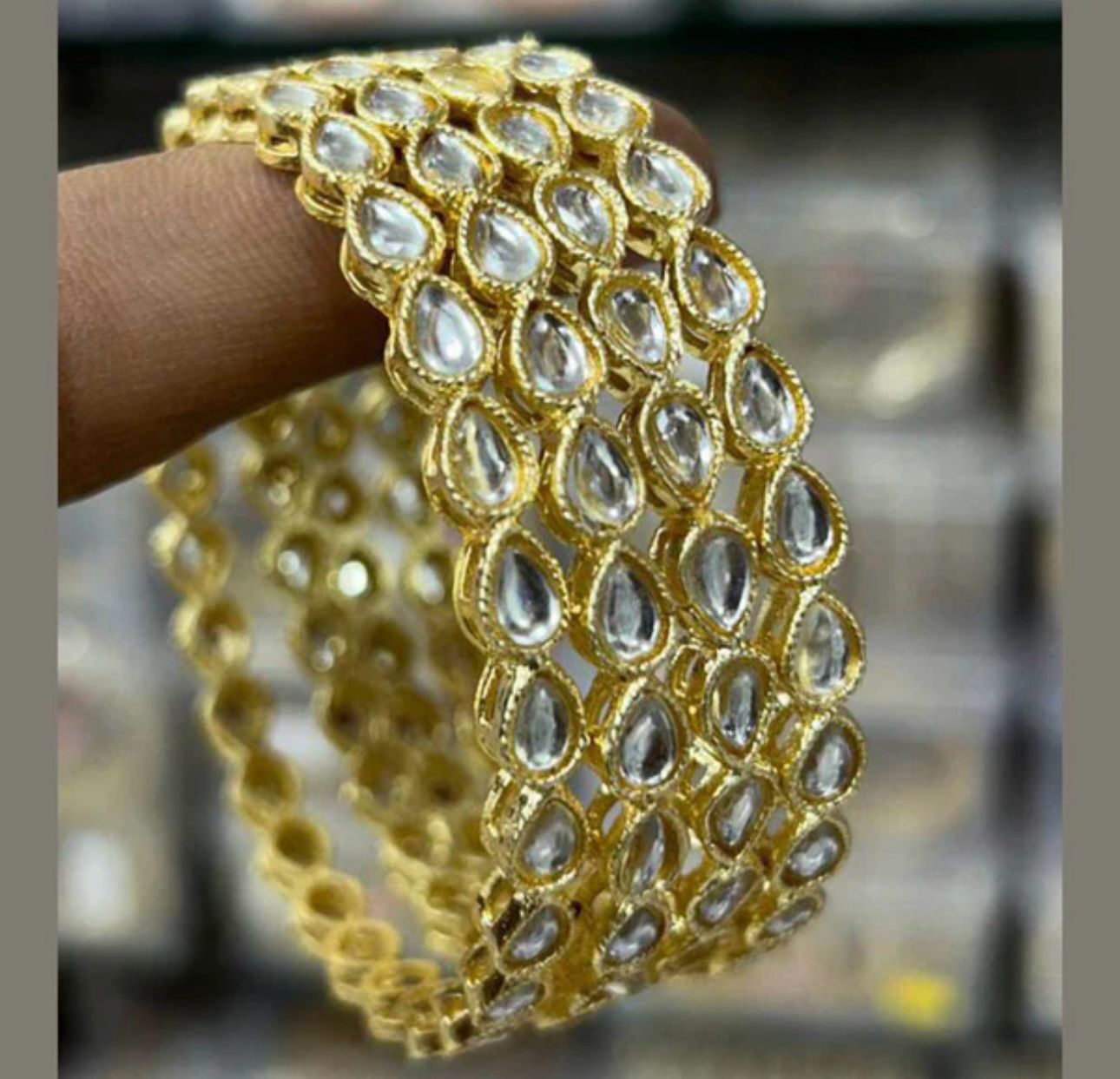 4 Pcs Kundan Gold Plated Bangles Set