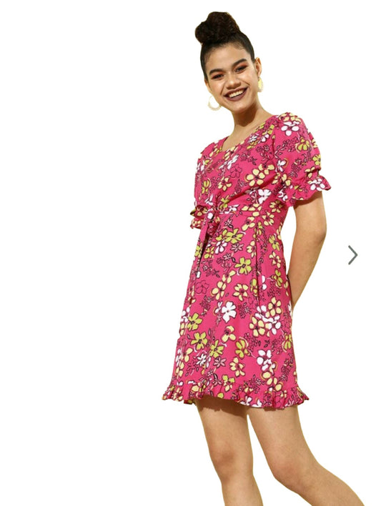 Women Pretty Pink Floral Cinched Waist Dress