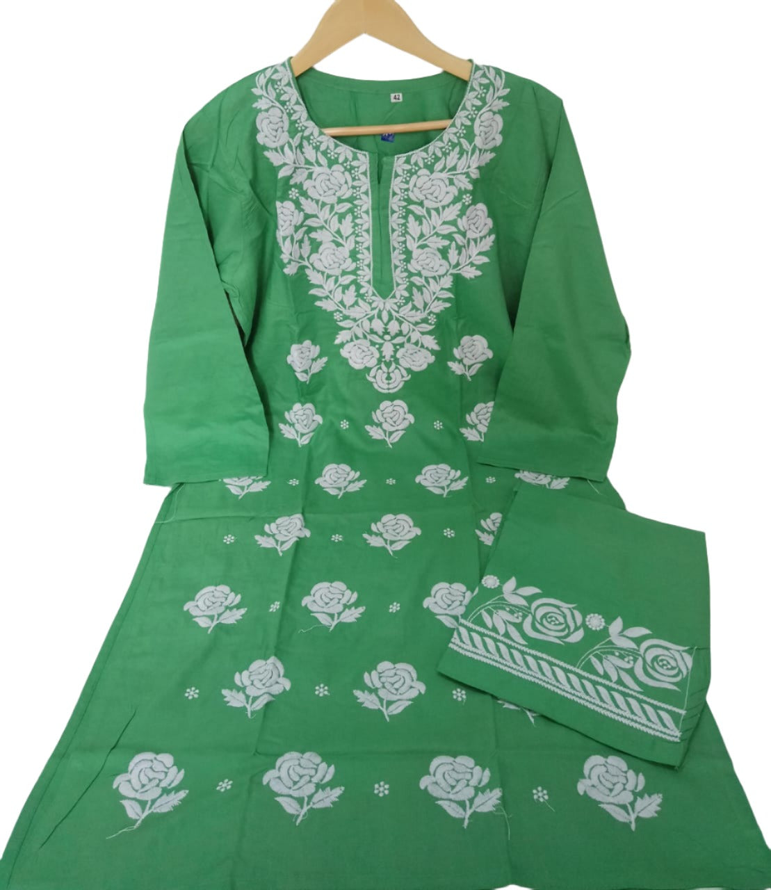 Lucknowi Chikankari Kurta Set In Germany