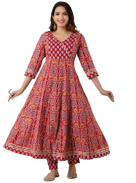 Women Maroon Floral Printed Pure Cotton Kurta with Trousers