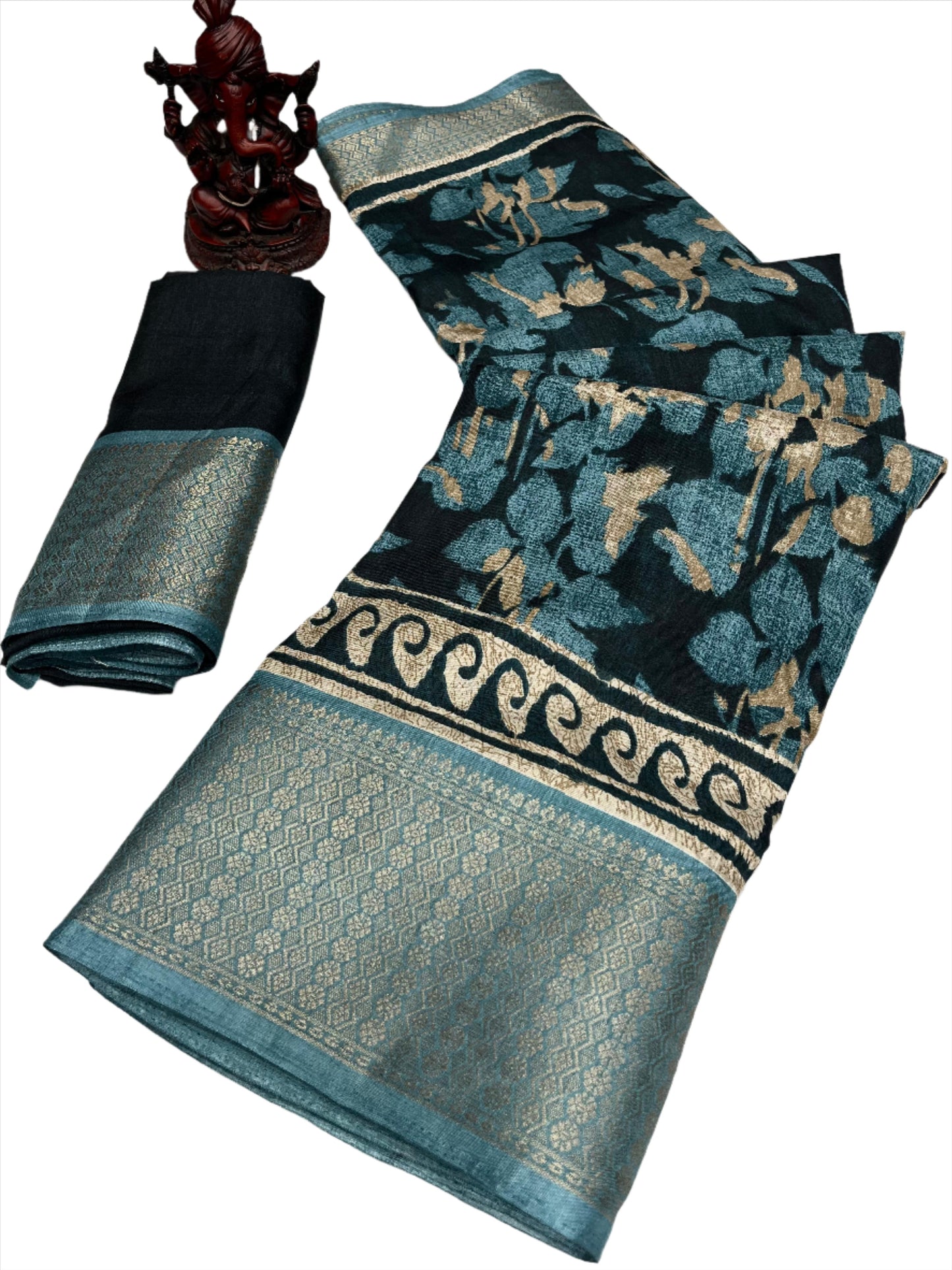 Dola Silk Saree In Germany