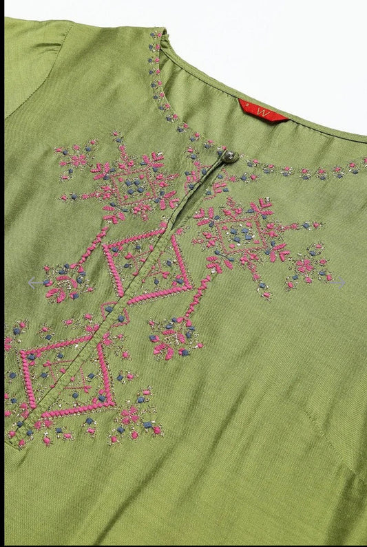 Indian Kurti Ava In Germany - Neha Couture Indian Fashion