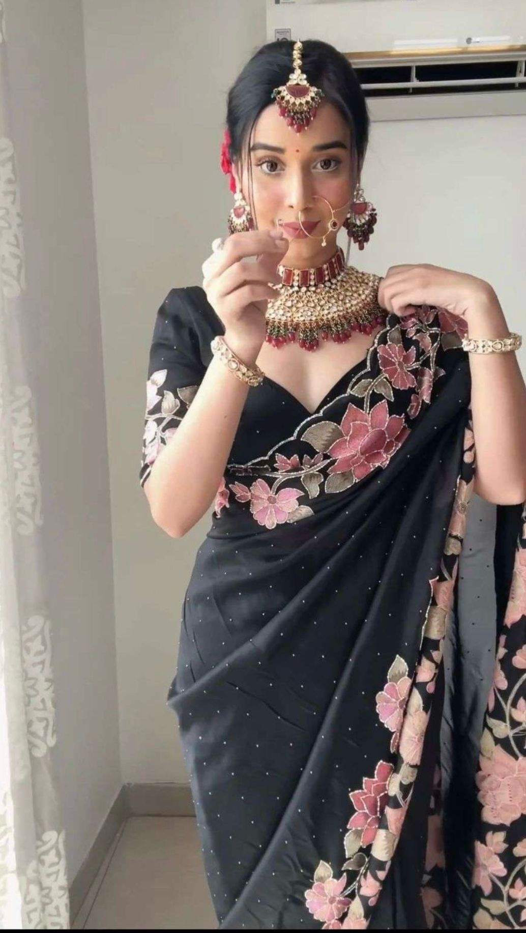 Ready To Wear Saree(Designer Faux Georgette Thread N Pearl Work Saree)