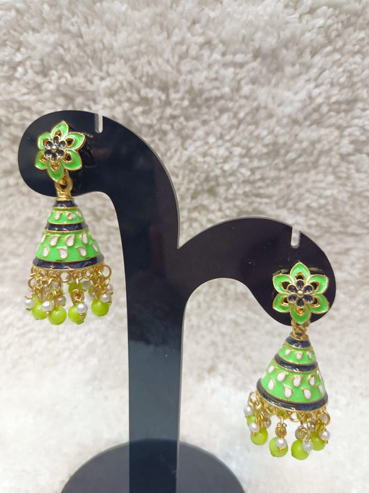 Gold-Plated Dome Shaped Kundan And Beaded Jhumkas