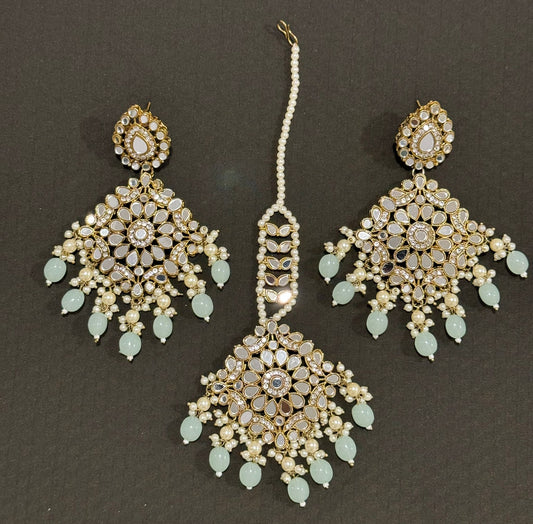 Spiegel-Kundan-Ohrringe mit Maang Tikka
