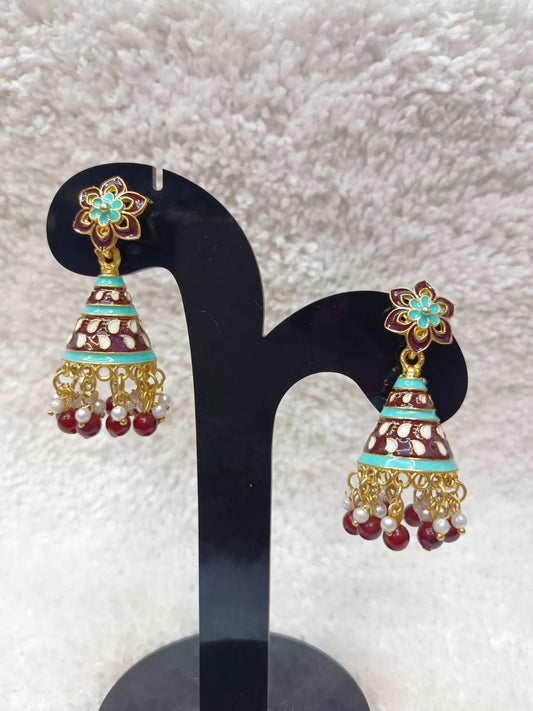 Gold-Plated Dome Shaped Kundan And Beaded Jhumkas