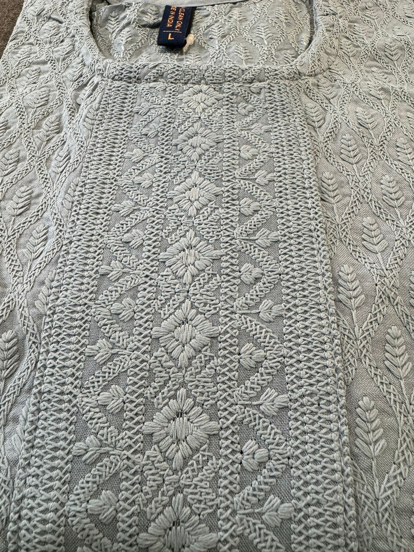 Women Grey Embroidered Chikankari Straight Kurta