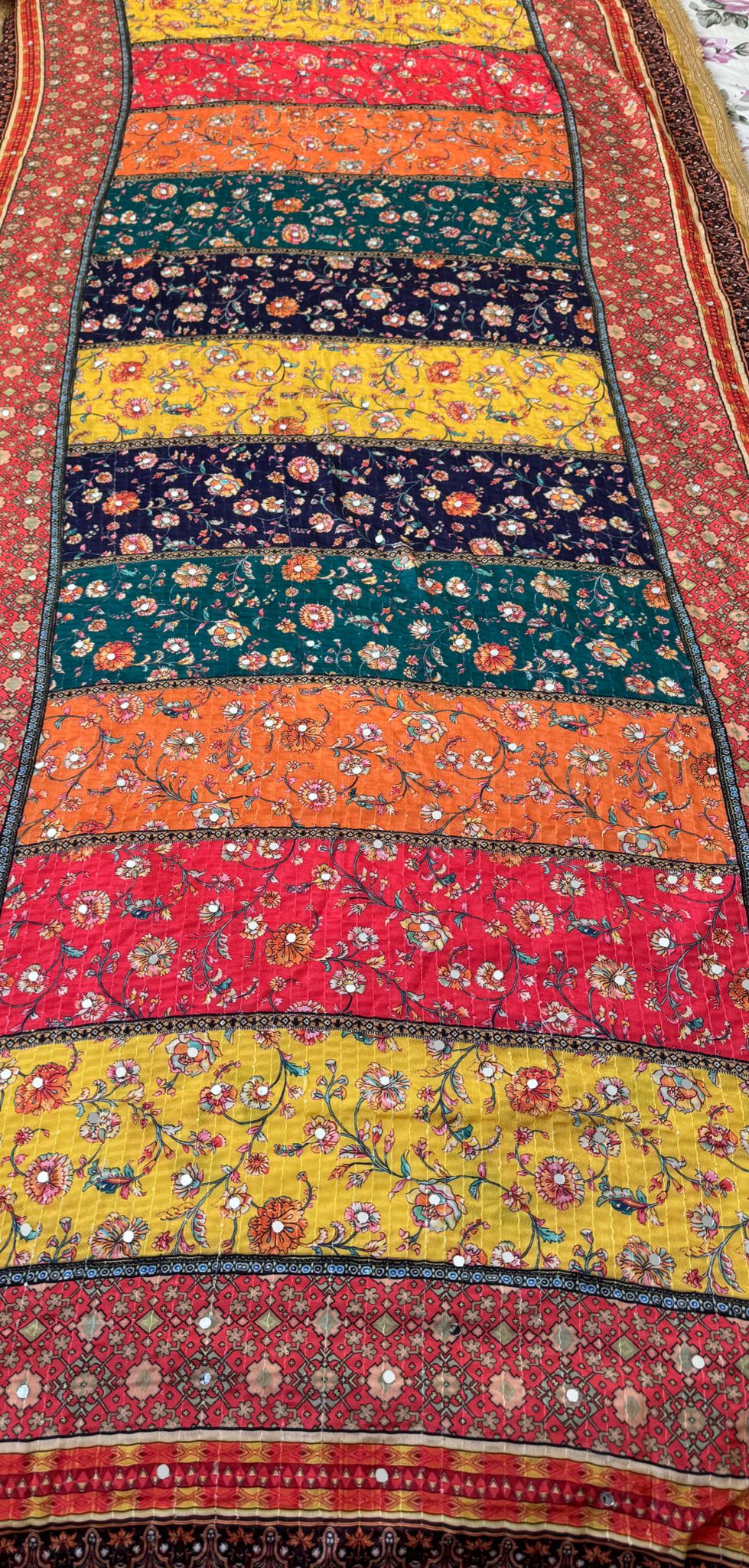 Pakistani Dupatta with Mirror Work In Berlin
