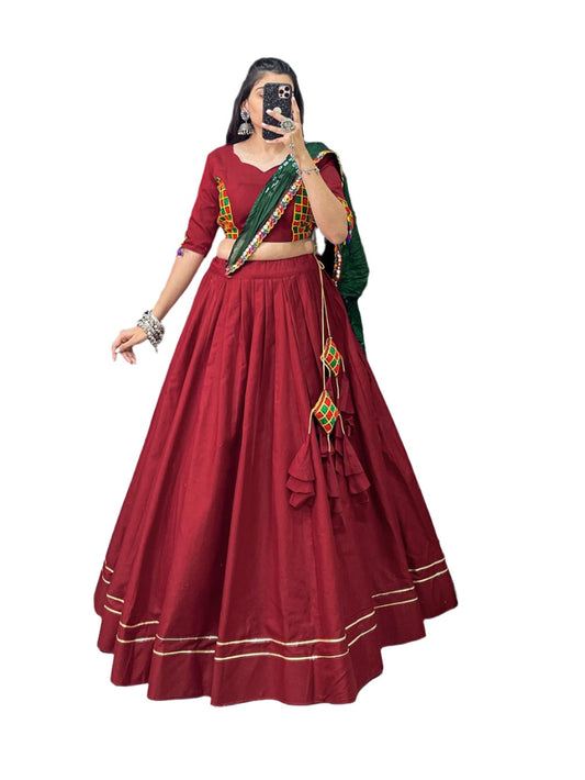 Lehenga Choli (komplett genäht)