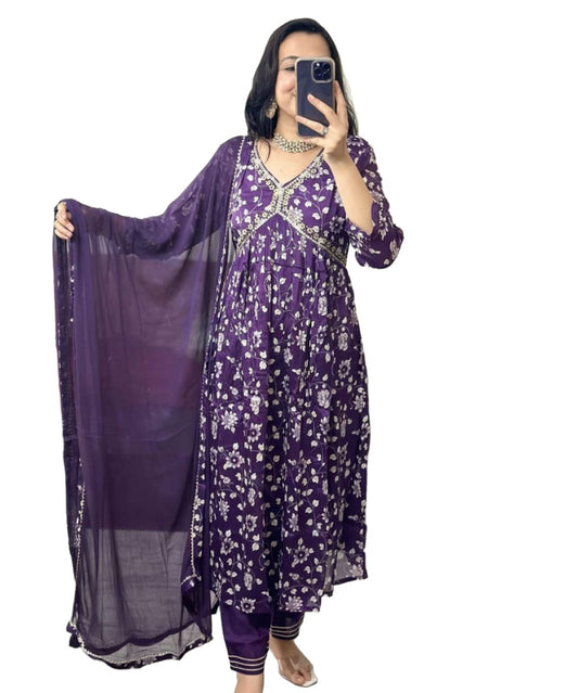 Aliya Cut kurti With Pant and Chiffon  Dupatta In Germany - Neha Couture Indian Fashion