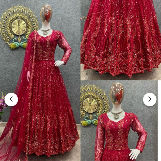 Party Wear Long Gown in Germany