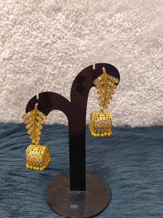 Women Gold-Toned & Jali Style Drop Earrings