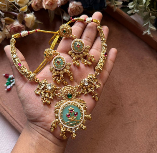 Traditional Antique Gold Plated Choker Jewelry Set for Women in Germany (Onam Special)
