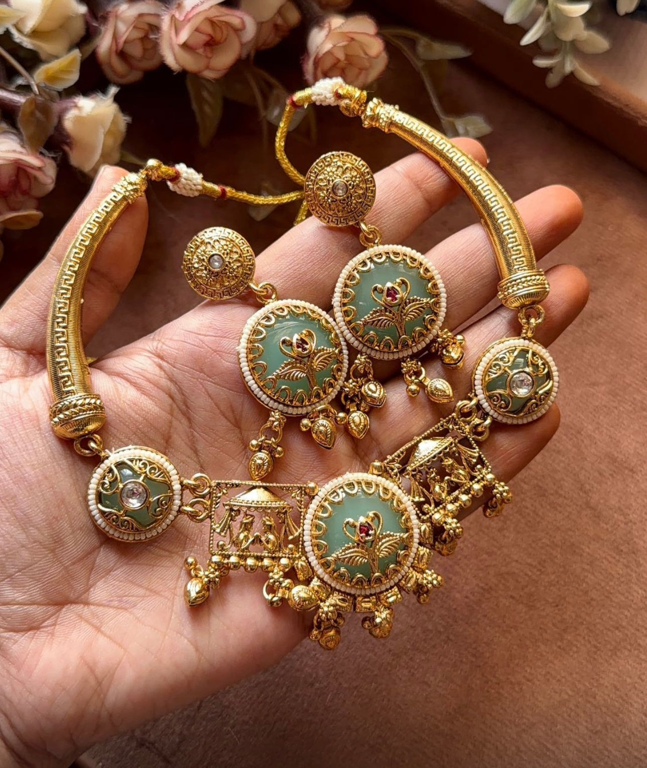 Traditional Antique Gold Plated Choker Jewelry Set for Women in Germany (Onam Special)