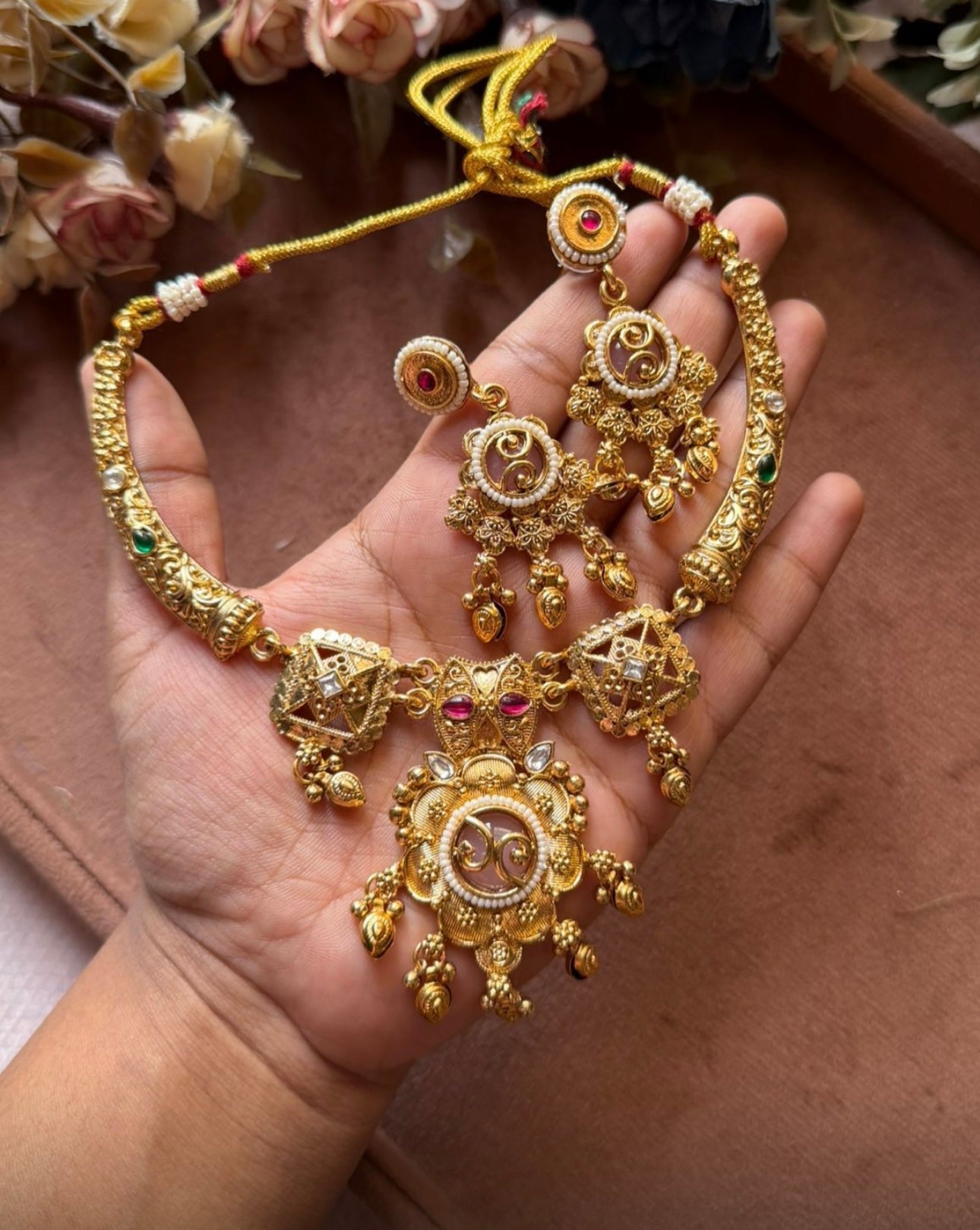 Traditional Antique Gold Plated Choker Jewelry Set for Women in Germany (Onam Special)