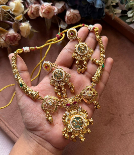 Traditional Antique Gold Plated Choker Jewelry Set for Women in Germany (Onam Special)